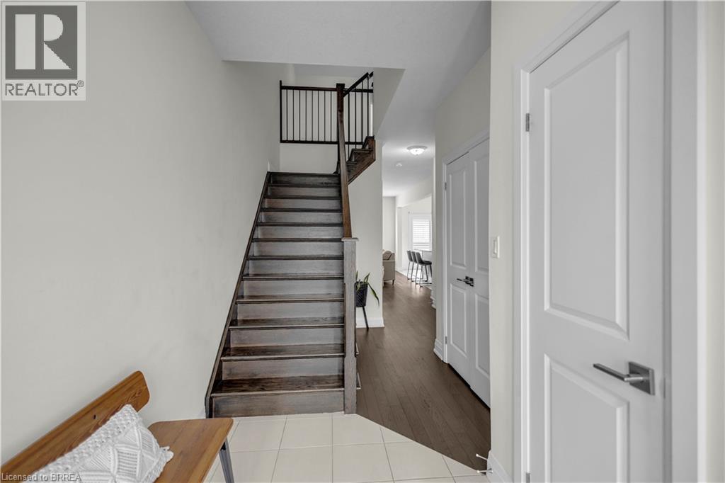 536 Grey Street, Brantford, Ontario  N3S 0C3 - Photo 3 - 40860840