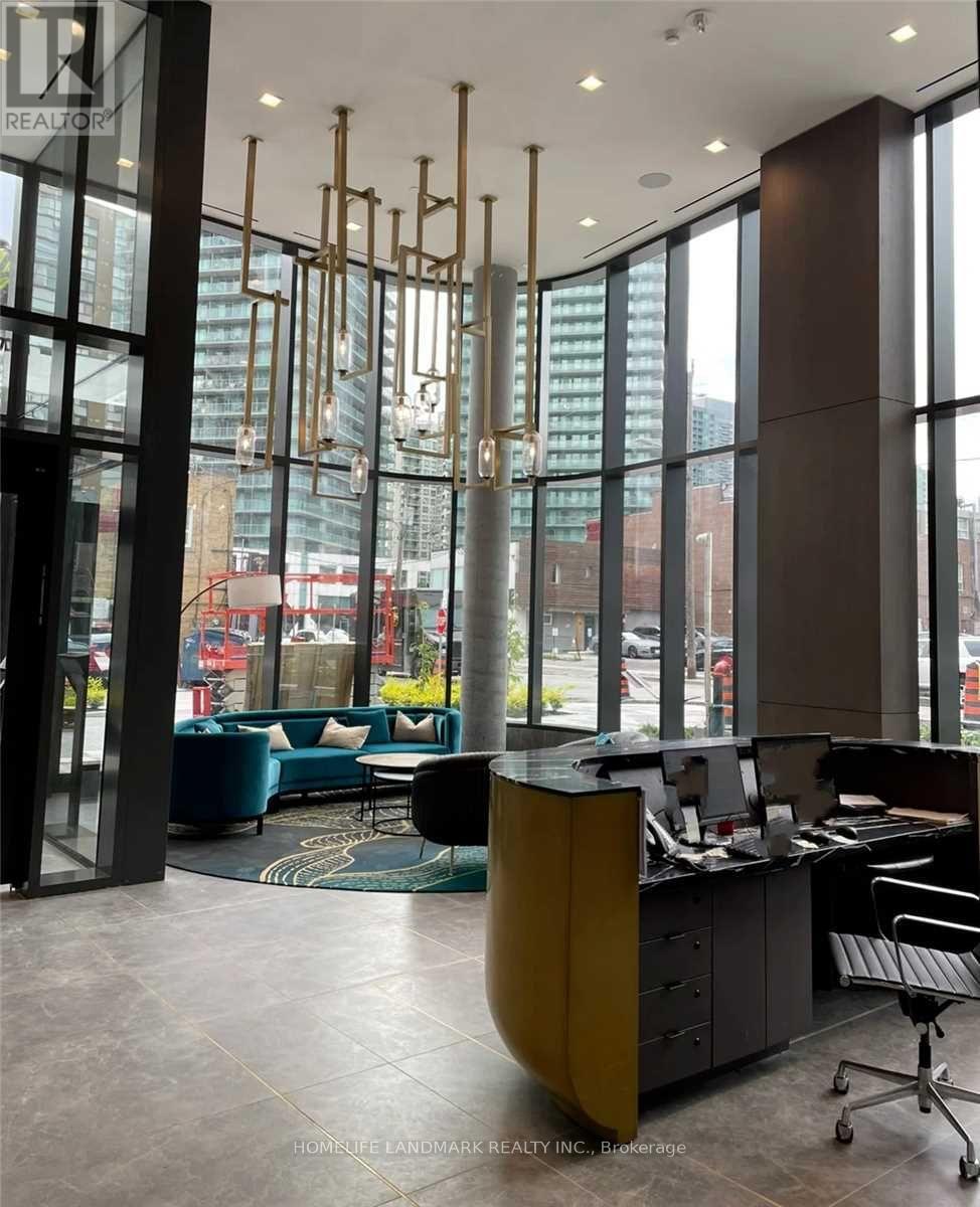 811 - 15 Holmes Avenue, Toronto, Ontario  M2N 0L4 - Photo 2 - C13757586