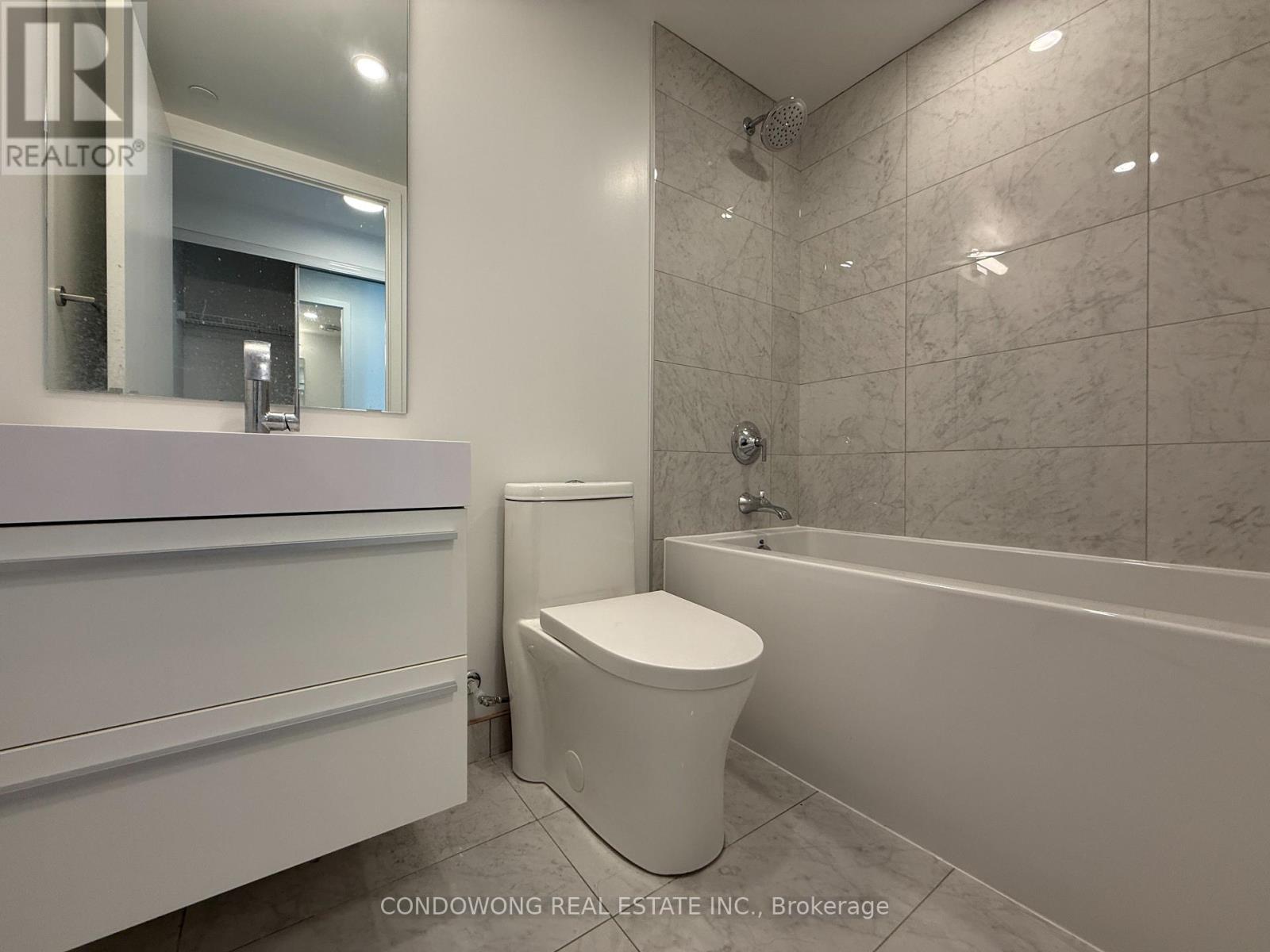 2901 - 39 Roehampton Avenue, Toronto, Ontario  M4P 1P9 - Photo 9 - C13757592