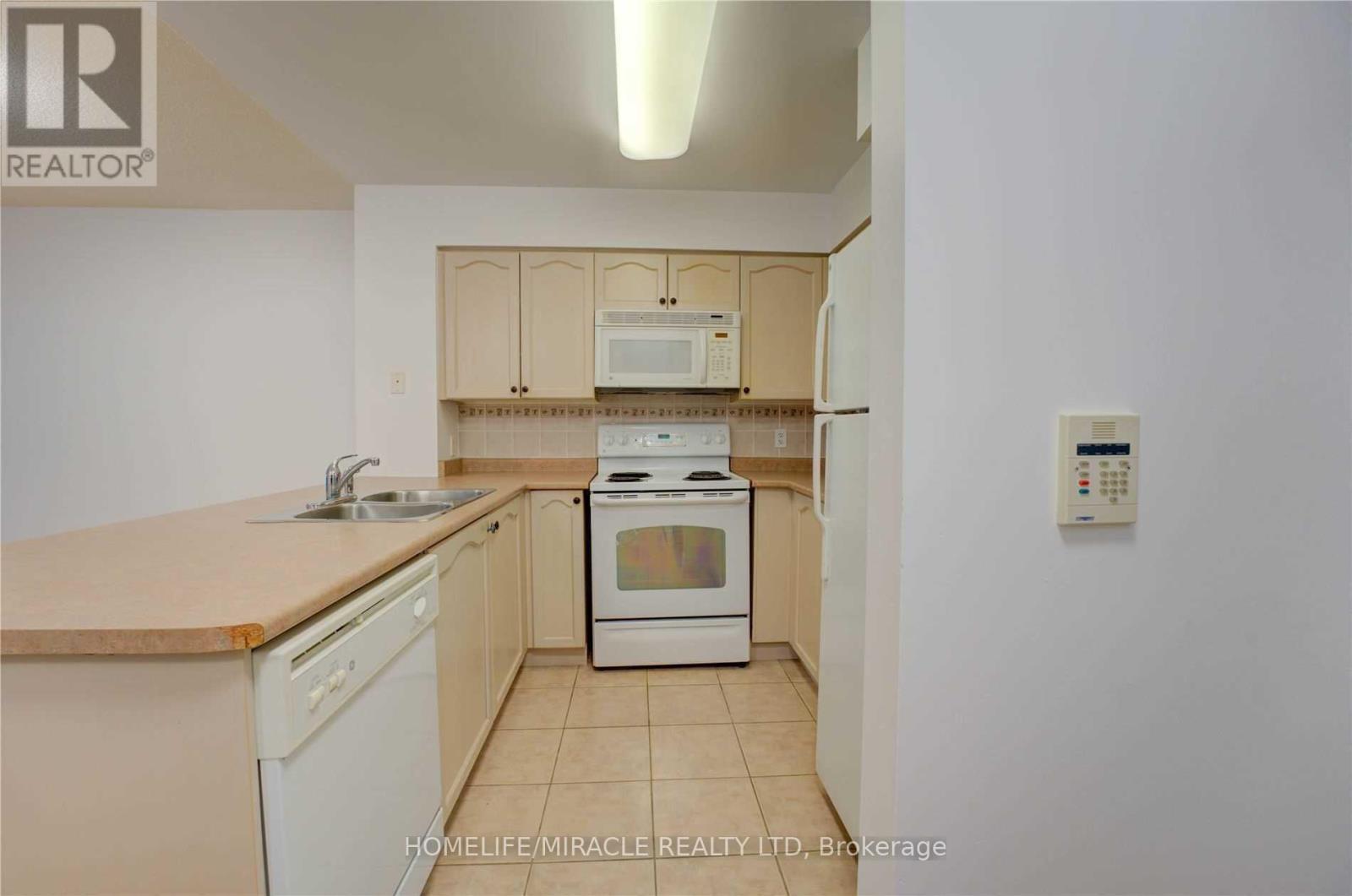1509 - 30 Grand Trunk Crescent, Toronto, Ontario  M5J 3A4 - Photo 10 - C13757600