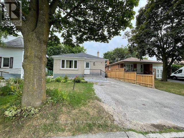 MAIN F - 69 MADAWASKA AVENUE, Toronto, Ontario