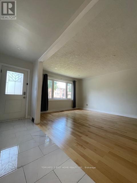 Main F - 69 Madawaska Avenue, Toronto, Ontario  M2M 2R2 - Photo 3 - C13757604