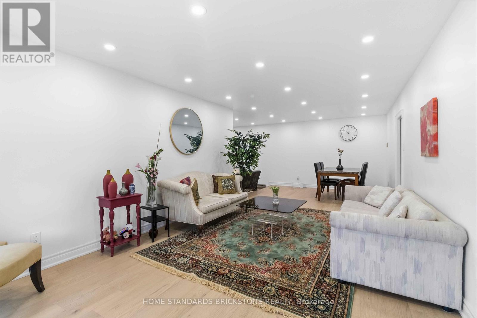Main - 220 Torresdale Avenue, Toronto, Ontario  M2R 3E8 - Photo 4 - C13757626