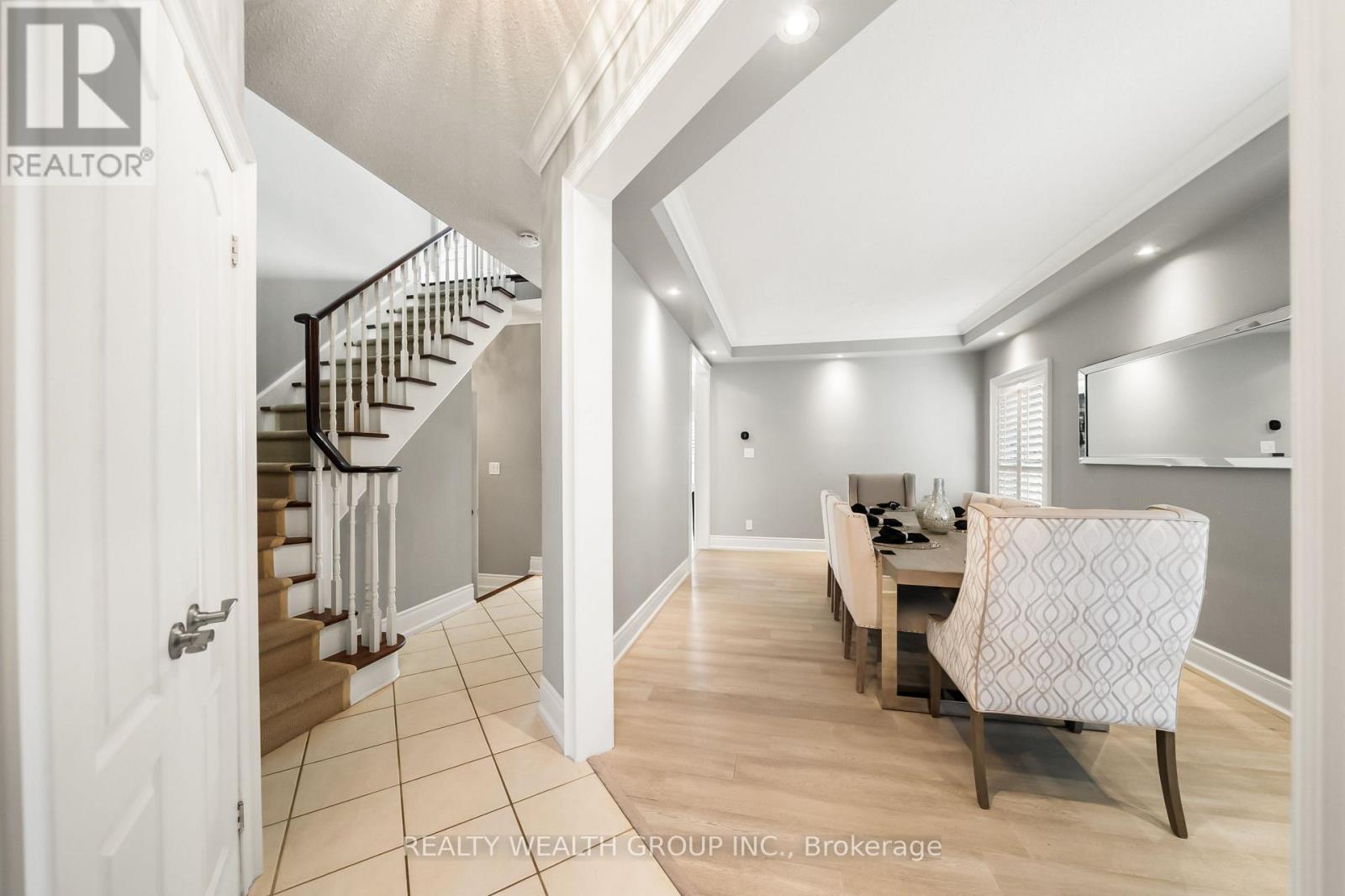 185 Regency View Heights, Vaughan, Ontario L6A 3V3 - Photo 7 - N13757572