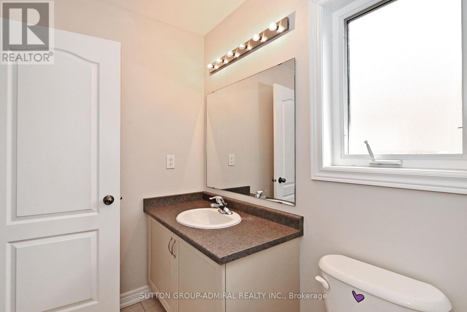 110 Southdown Avenue, Vaughan, Ontario  L6A 4N3 - Photo 39 - N13757620