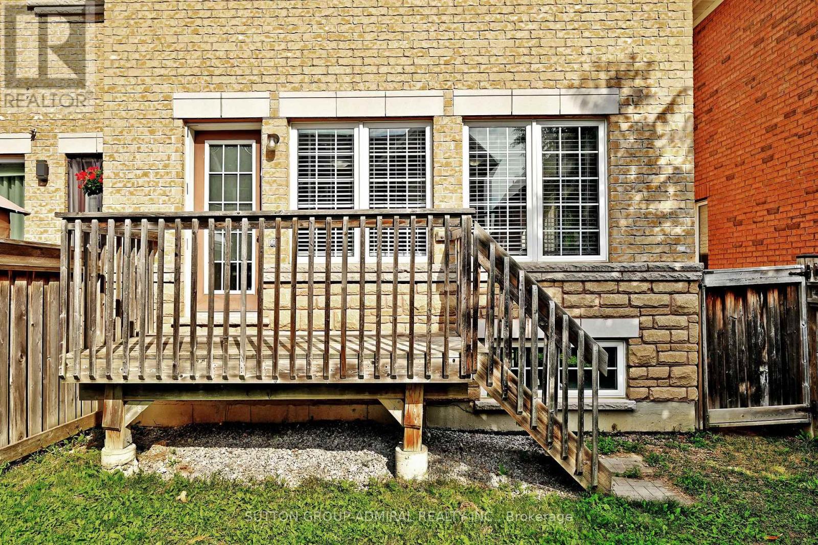 110 Southdown Avenue, Vaughan, Ontario  L6A 4N3 - Photo 46 - N13757620