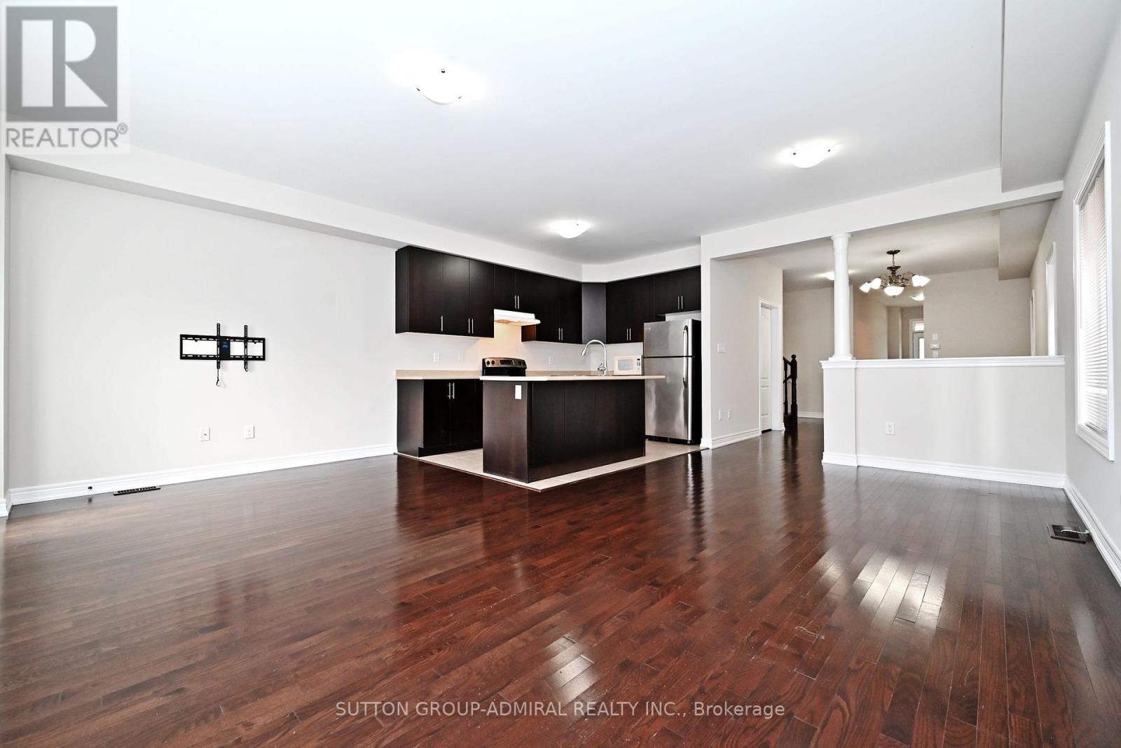 110 Southdown Avenue, Vaughan, Ontario  L6A 4N3 - Photo 8 - N13757620