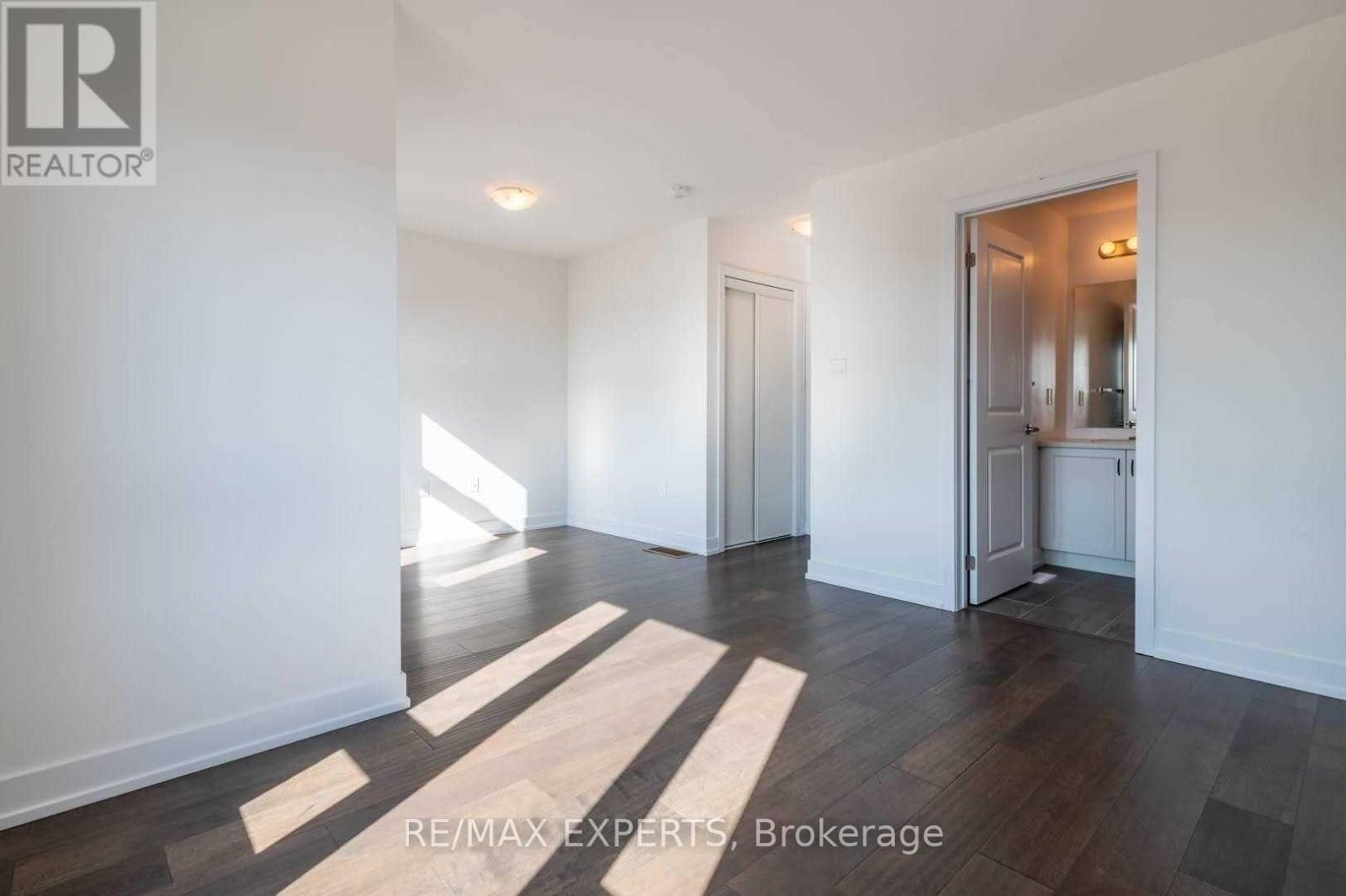 36 South Park Lane, Barrie (Painswick South), Ontario  L9J 0M8 - Photo 5 - S13757618