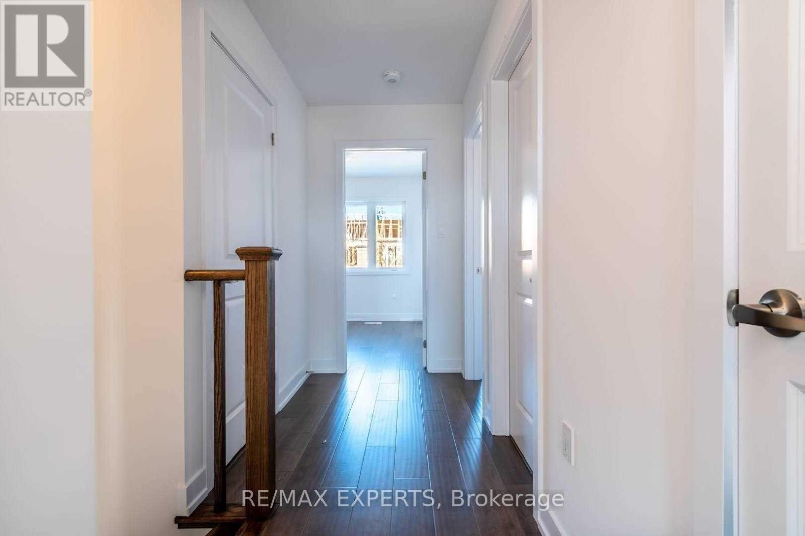 36 South Park Lane, Barrie (Painswick South), Ontario  L9J 0M8 - Photo 7 - S13757618