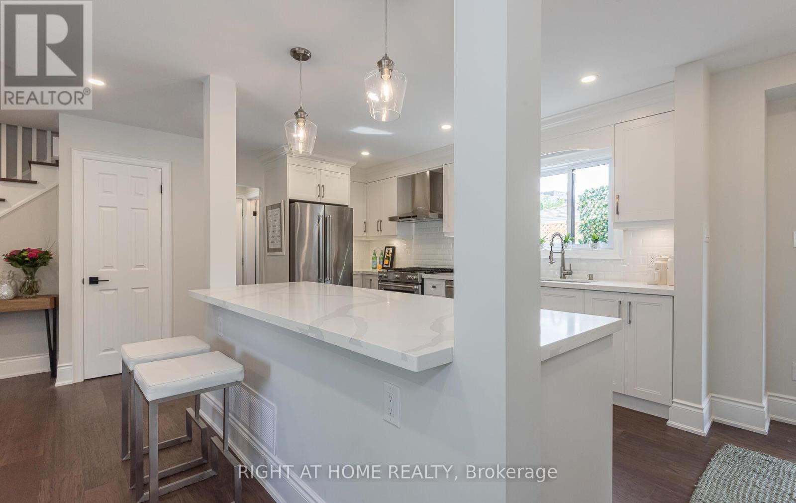 8 Culham Street, Oakville, Ontario  L6H 1G4 - Photo 20 - W13757616