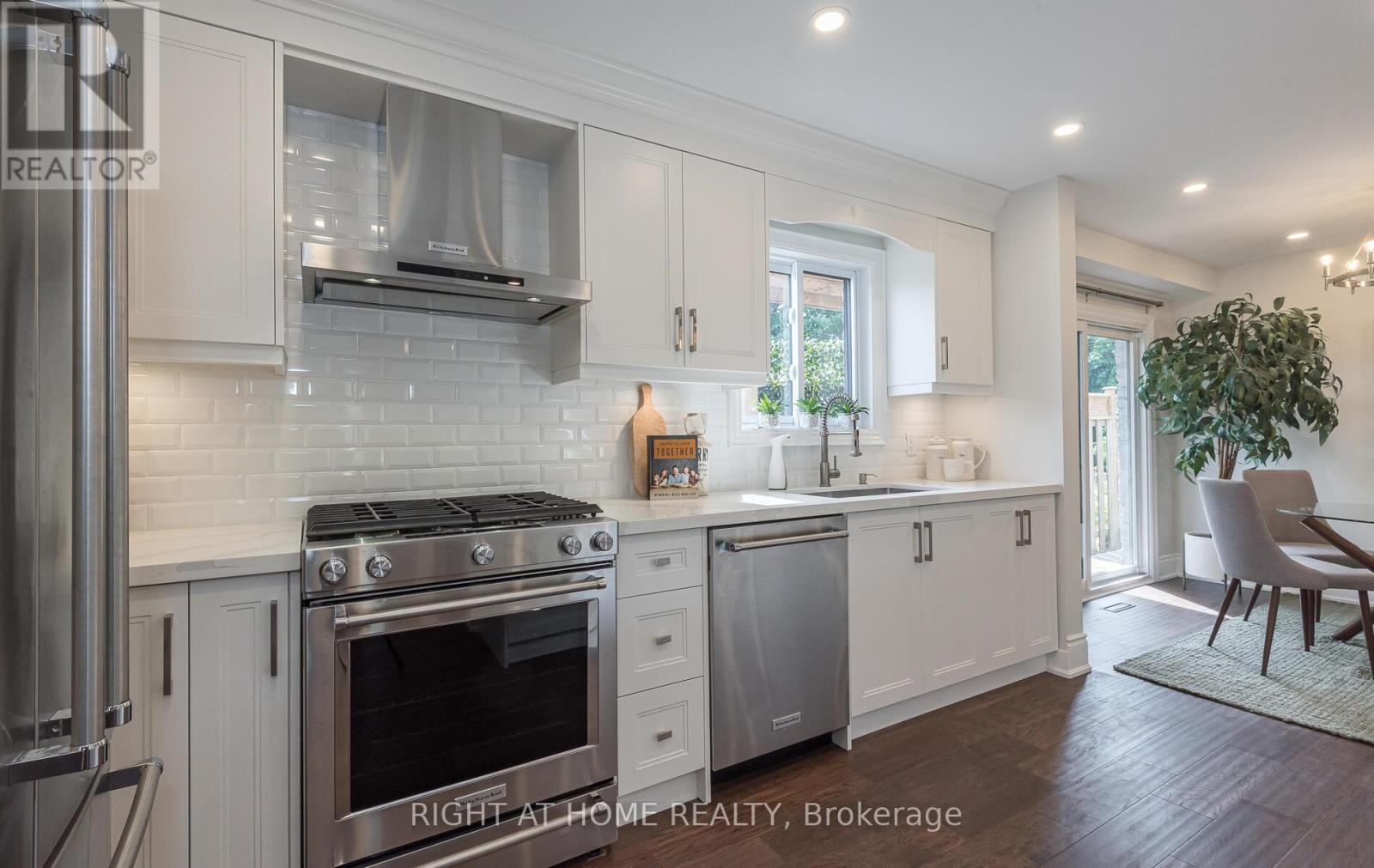 8 Culham Street, Oakville, Ontario  L6H 1G4 - Photo 22 - W13757616