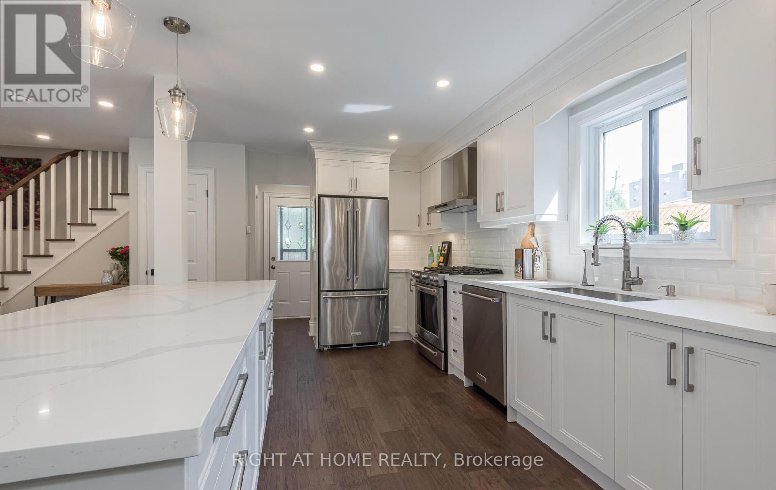 8 Culham Street, Oakville, Ontario  L6H 1G4 - Photo 23 - W13757616