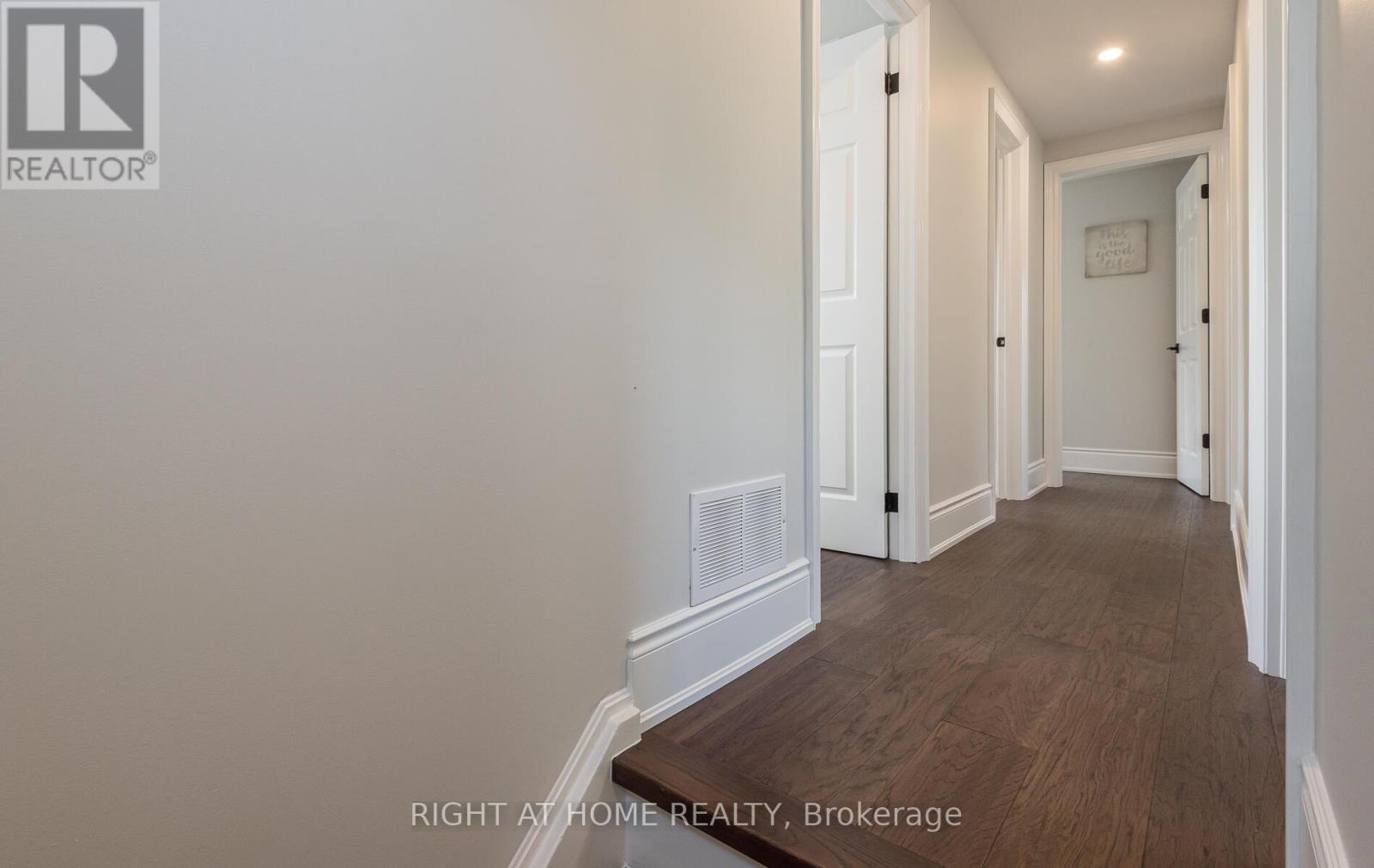 8 Culham Street, Oakville, Ontario  L6H 1G4 - Photo 27 - W13757616
