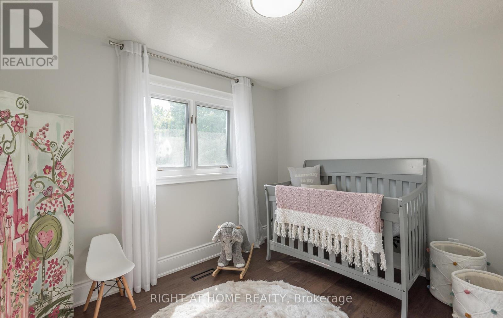 8 Culham Street, Oakville, Ontario  L6H 1G4 - Photo 37 - W13757616