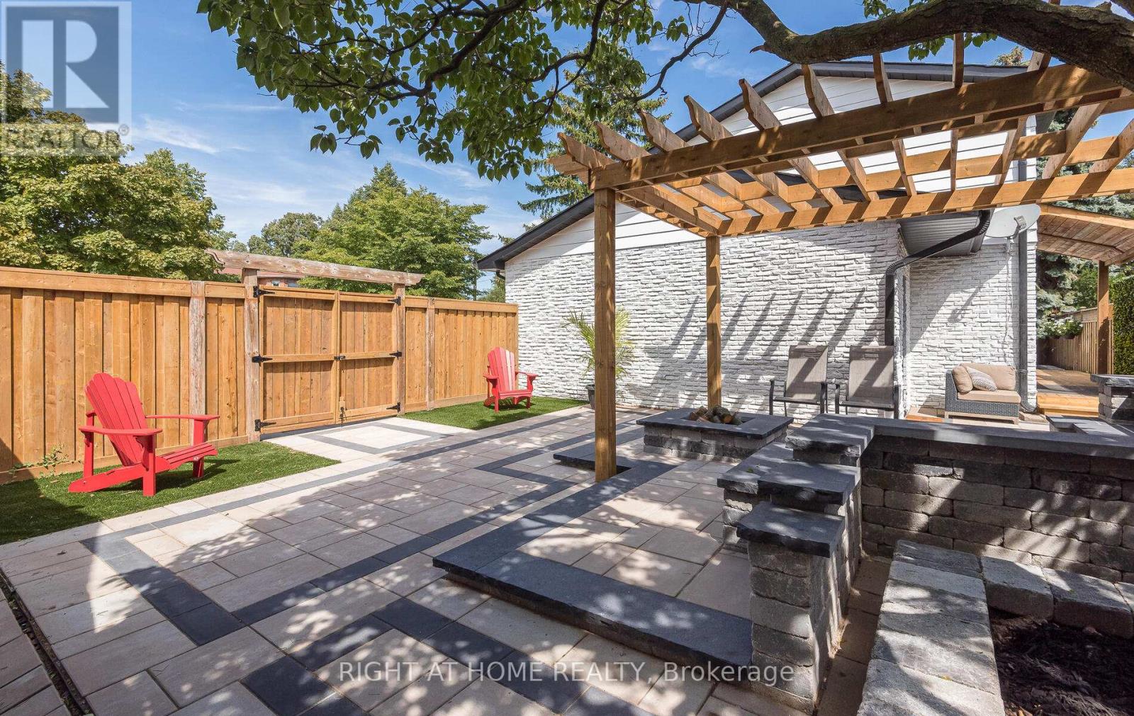 8 Culham Street, Oakville, Ontario  L6H 1G4 - Photo 49 - W13757616