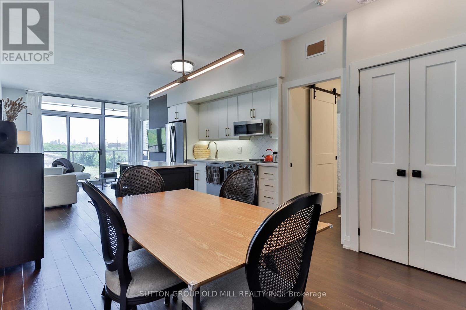 602 - 103 The Queensway, Toronto, Ontario  M6S 5B3 - Photo 10 - W13757634