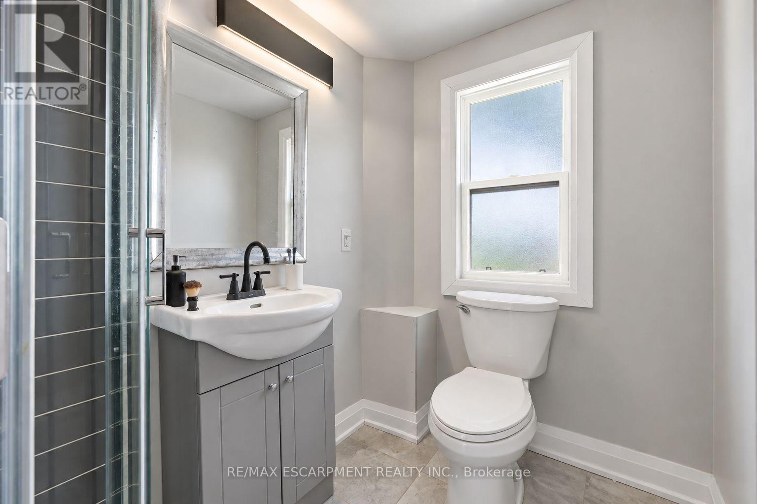 106 Barnesdale Avenue N, Hamilton, Ontario  L8L 6S5 - Photo 15 - X13757614