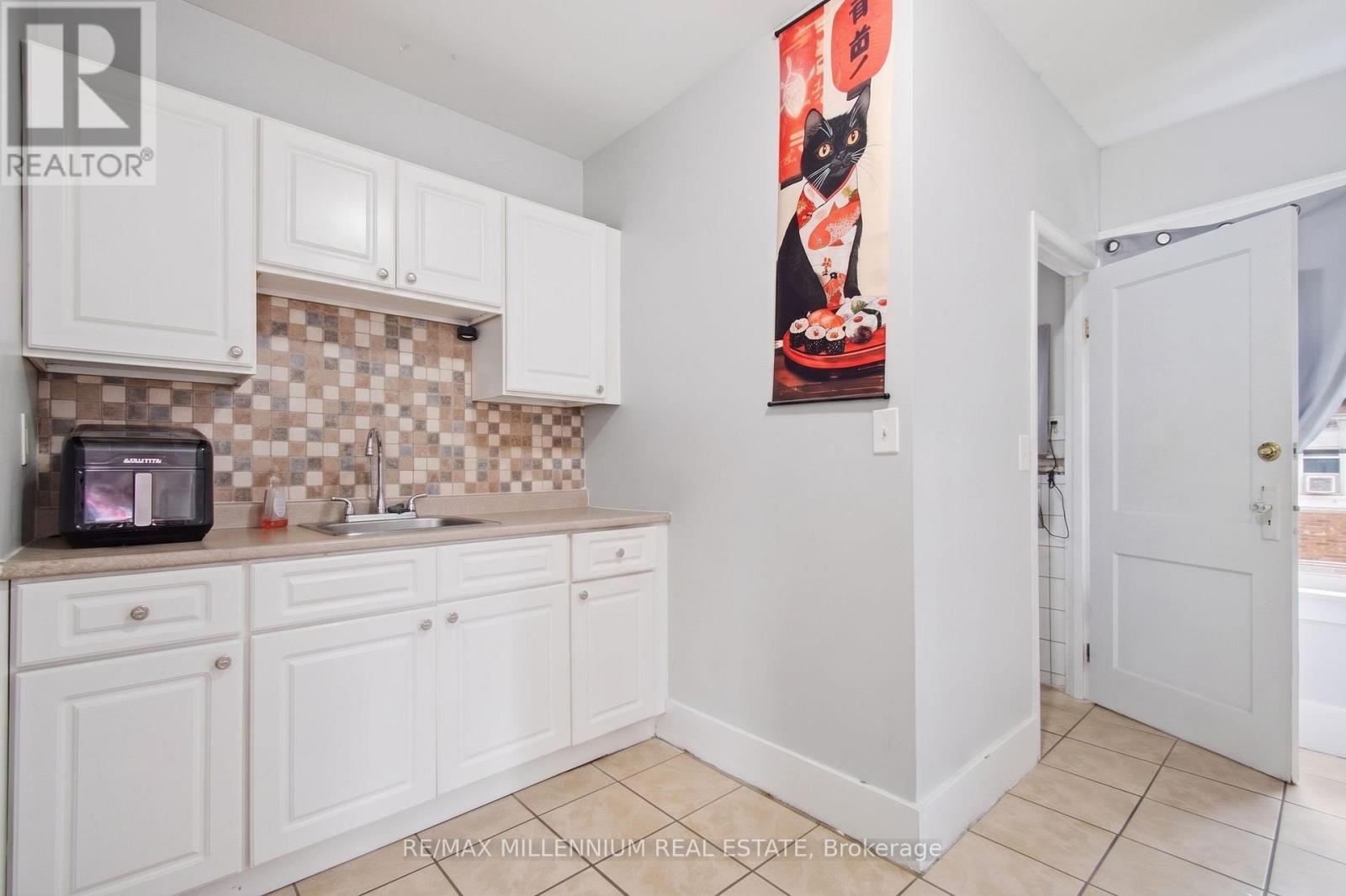 2269-71 Howard Avenue, Windsor, Ontario  N8X 3V2 - Photo 33 - X13757632