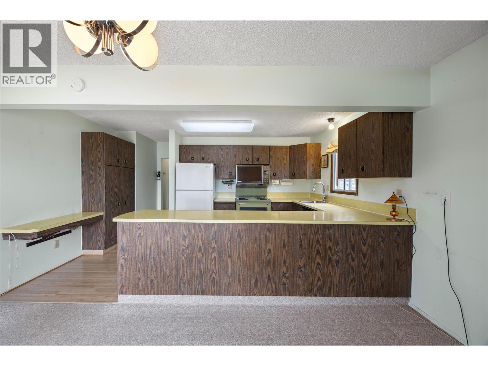 719 Pine Street, Kamloops, British Columbia  V2C 2Z7 - Photo 10 - 10399867
