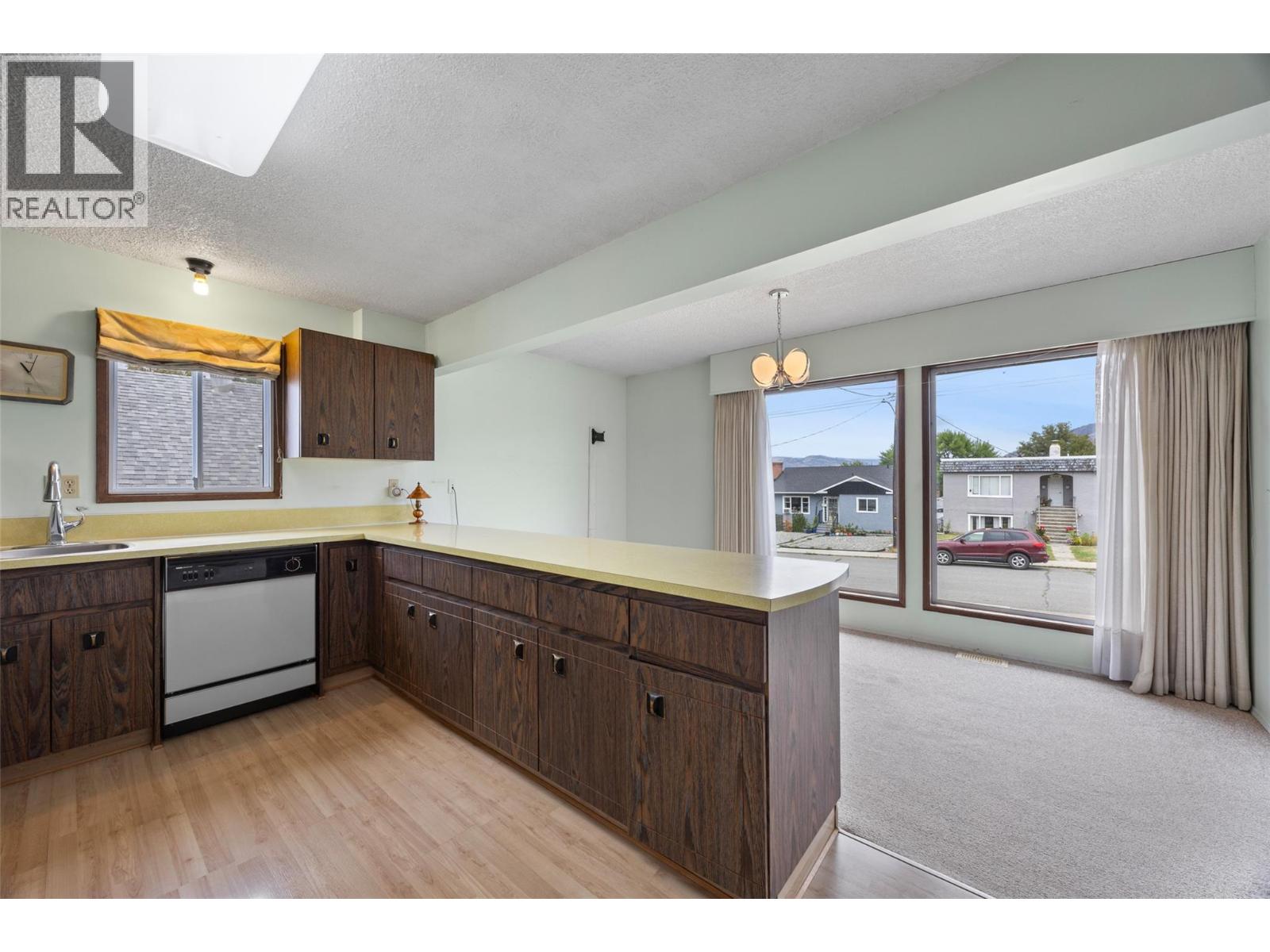 719 Pine Street, Kamloops, British Columbia  V2C 2Z7 - Photo 14 - 10399867