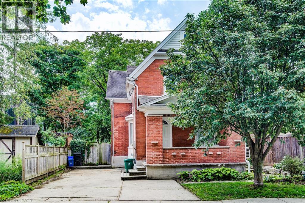 81 Willow Street, Waterloo, Ontario  N2J 1W3 - Photo 2 - 40860943