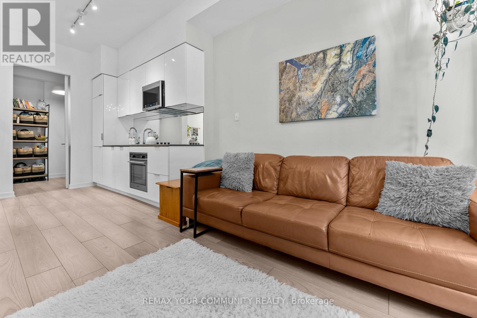 201 - 609 Avenue Road, Toronto, Ontario  M4V 0B1 - Photo 23 - C13466196