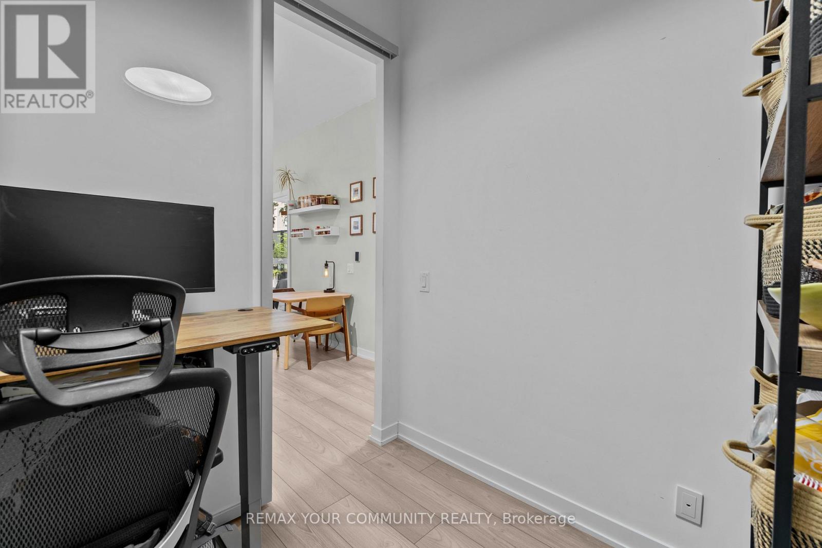 201 - 609 Avenue Road, Toronto, Ontario  M4V 0B1 - Photo 9 - C13466196
