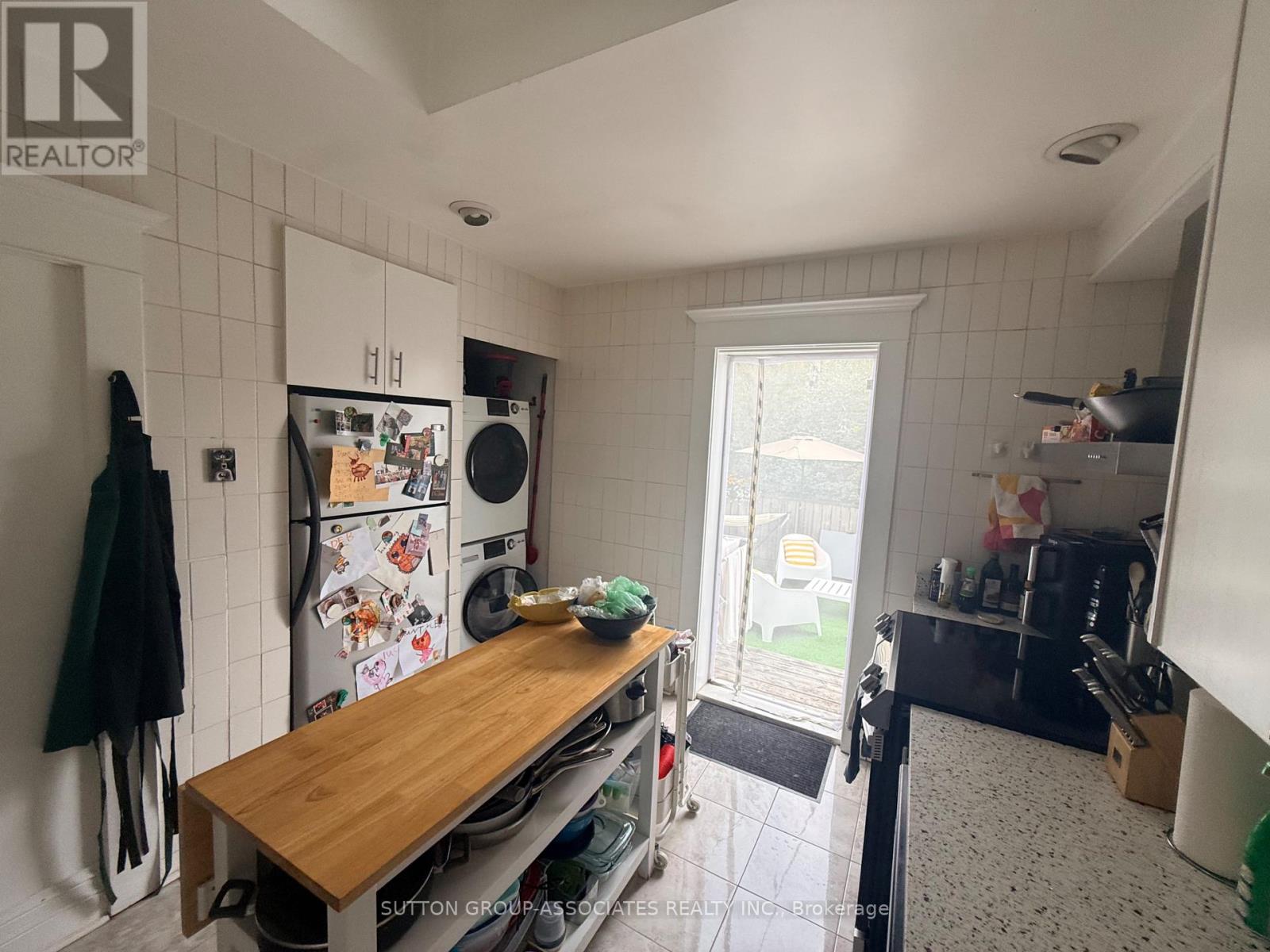 Upper - 184 Madison Avenue, Toronto, Ontario M5R 2S5 - Photo 10 - C13757638