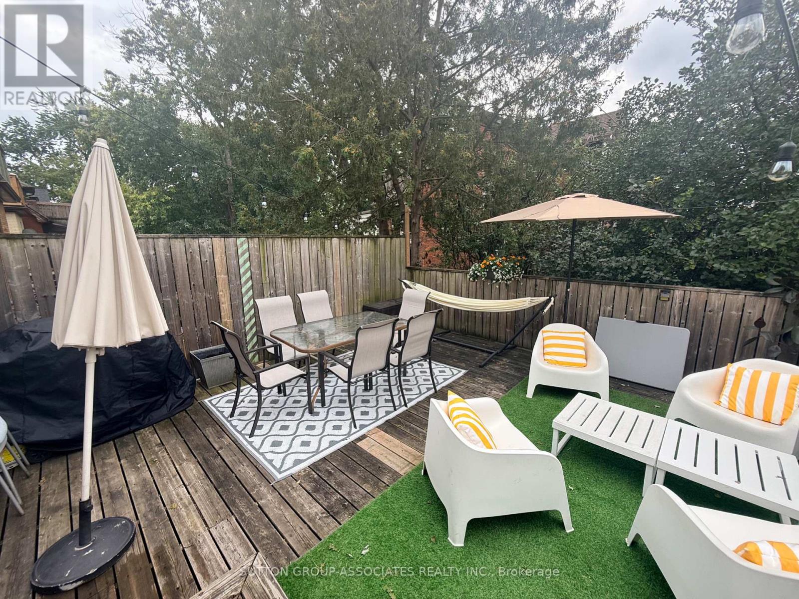 Upper - 184 Madison Avenue, Toronto, Ontario M5R 2S5 - Photo 14 - C13757638
