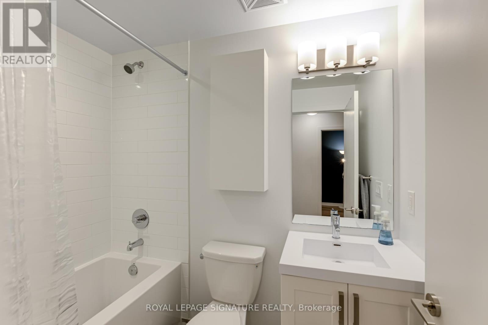507 - 1603 Eglinton Avenue W, Toronto, Ontario  M6E 0A1 - Photo 16 - C13757646