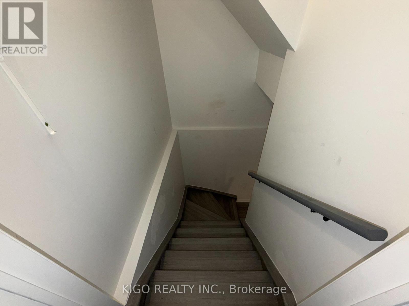 21 Summerside Avenue, Whitby, Ontario L1R 0G3 - Photo 21 - E13757640