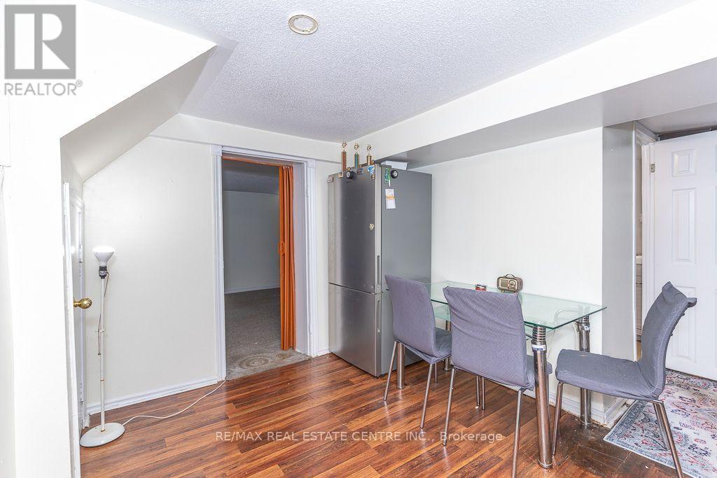 27 Innismore Crescent, Toronto, Ontario  M1R 1C8 - Photo 30 - E13757668