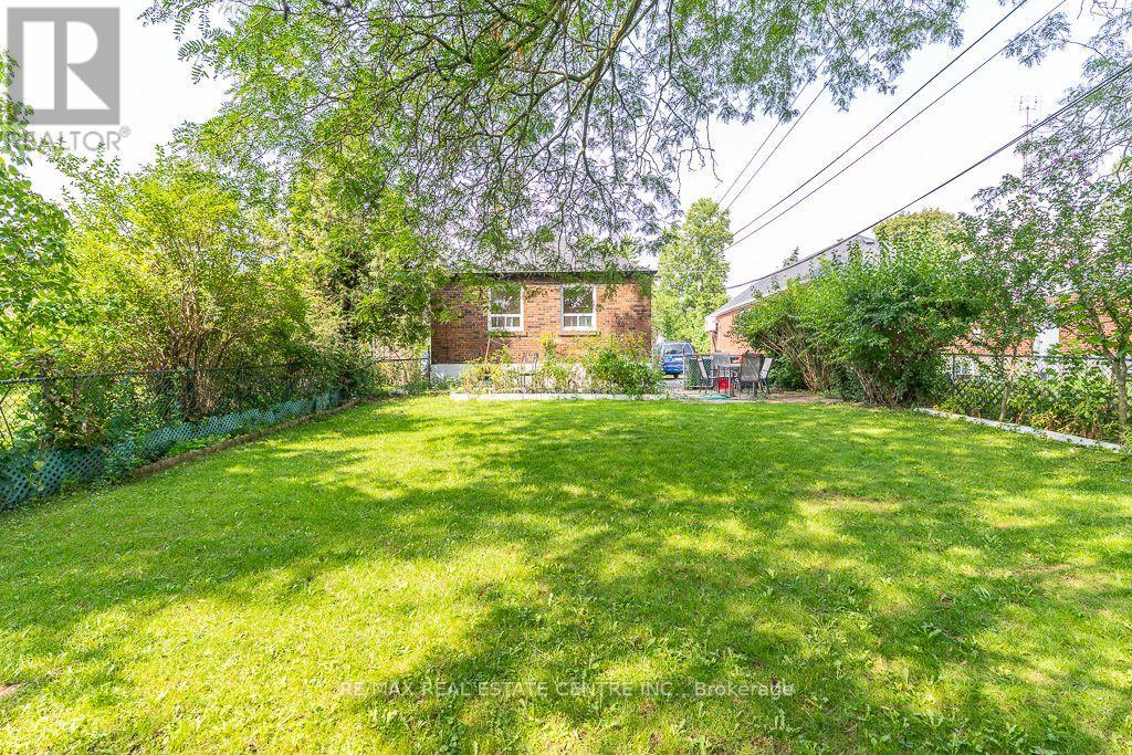 27 Innismore Crescent, Toronto, Ontario  M1R 1C8 - Photo 47 - E13757668