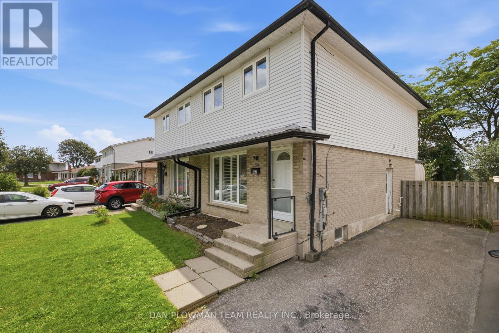 302 Vancouver Crescent, Oshawa, Ontario  L1J 5X9 - Photo 32 - E13757672