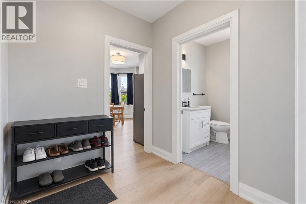 106 Barnesdale Avenue N, Hamilton, Ontario  L8L 6S5 - Photo 33 - 40861525