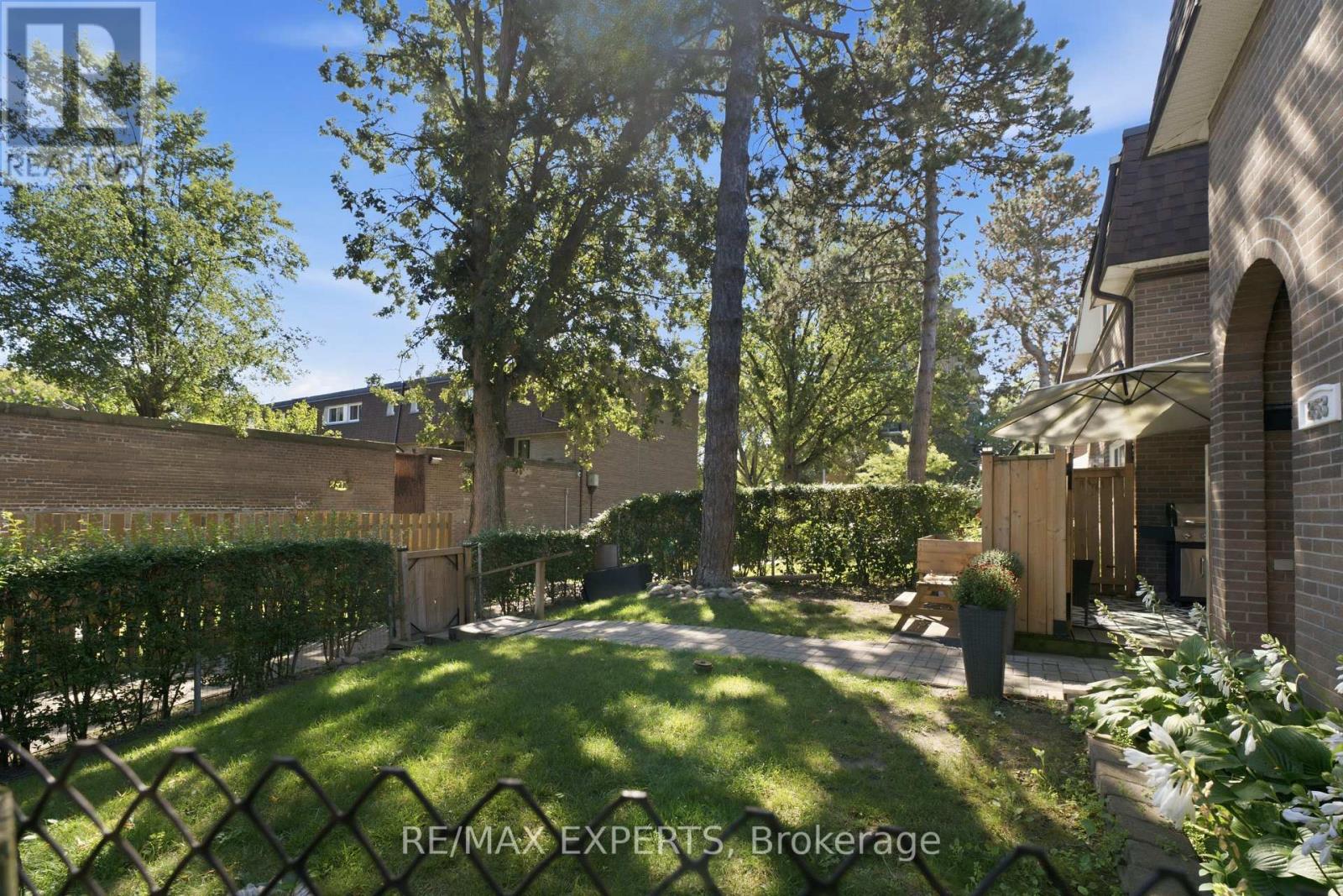 853 - 30 Tandridge Crescent, Toronto, Ontario  M9W 2P2 - Photo 32 - W13755242