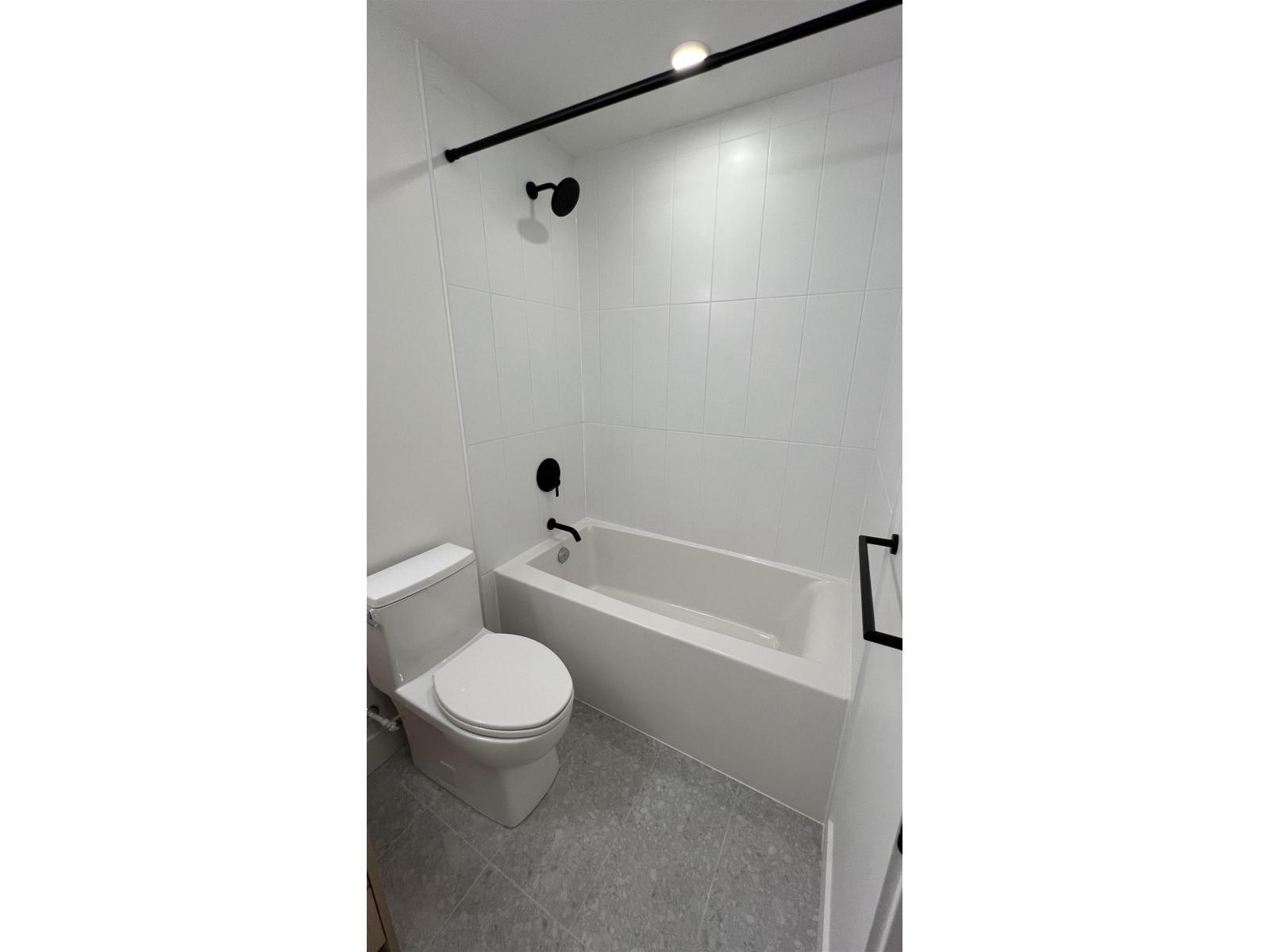 431 20769 Fraser Highway, Langley, British Columbia  V3A 0S4 - Photo 3 - R3162908