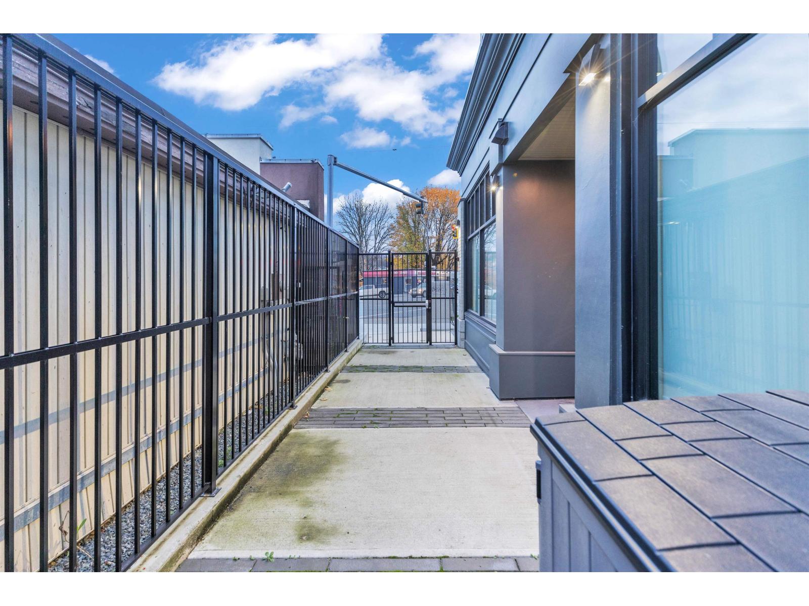 101 2493 Montrose Avenue, Abbotsford, British Columbia  V2S 3T2 - Photo 24 - C8077834
