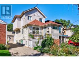 110 HARDING BOULEVARD, Toronto, Ontario