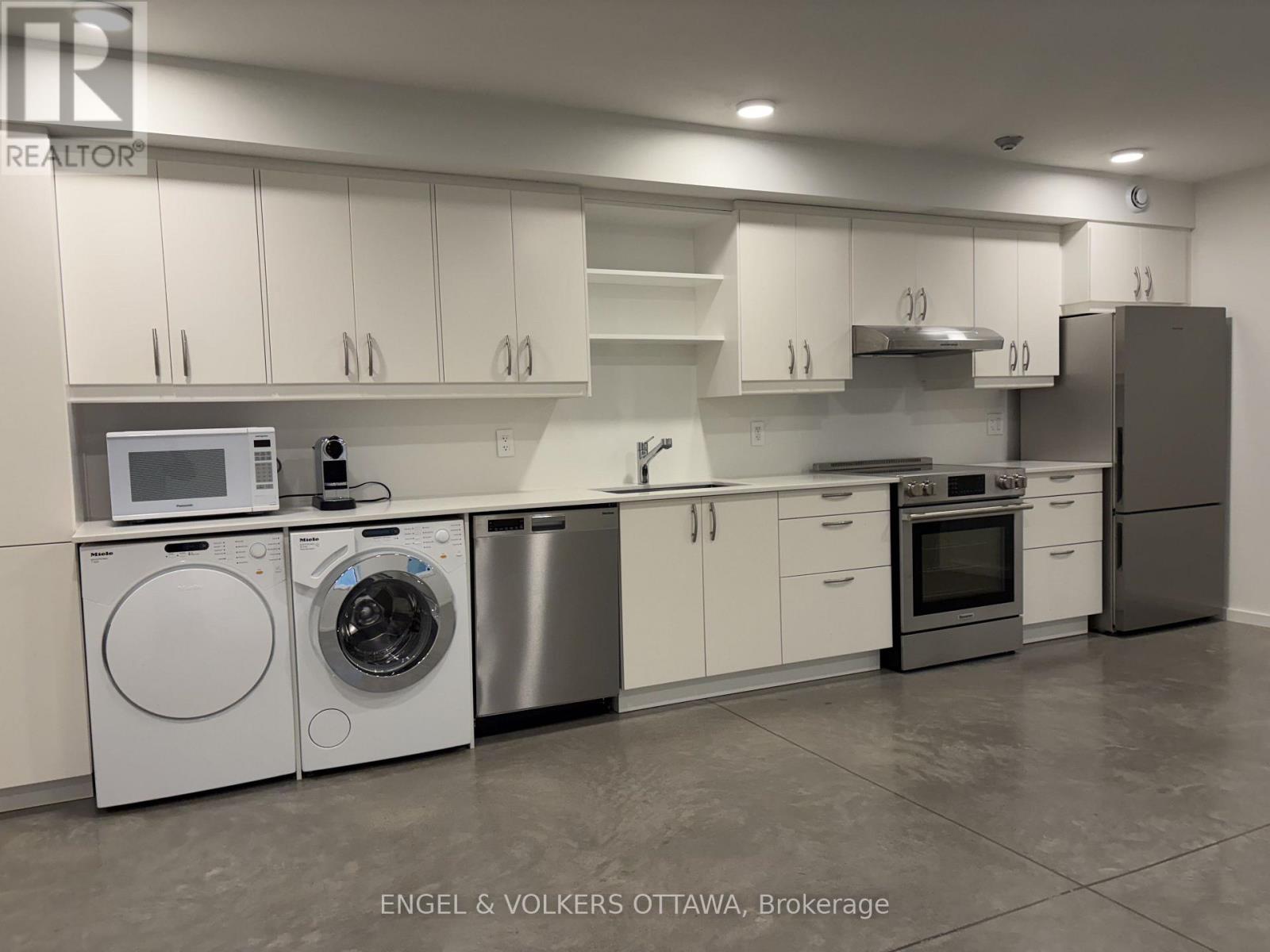 252 Atlantis Avenue, Ottawa, Ontario  K2A 1X8 - Photo 49 - X13644620