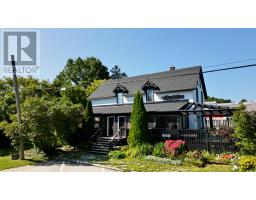 8 HELEN STREET, northern bruce peninsula, Ontario
