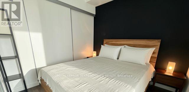 2401 - 70 Distillery Lane, Toronto, Ontario  M5A 0E3 - Photo 6 - C13757762
