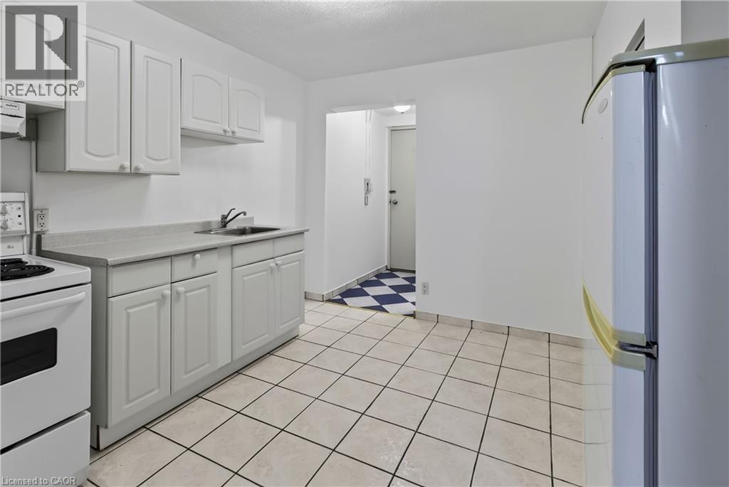 492 Kerr Street, Oakville, Ontario  L6K 3C5 - Photo 3 - 40859326