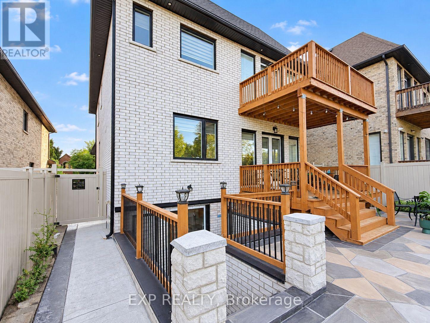 1606 SANDHURST CRESCENT, pickering (highbush), Ontario