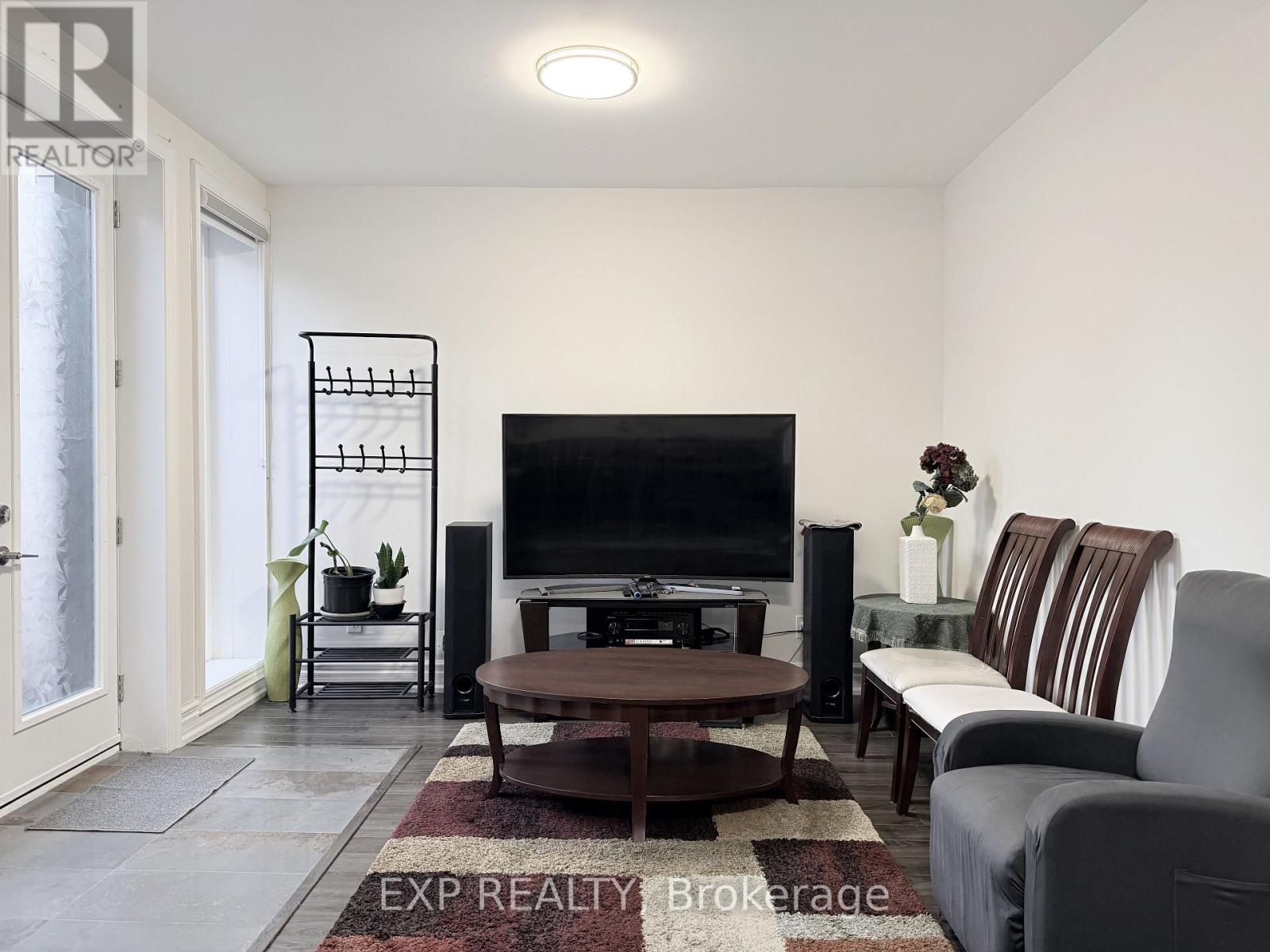 1606 Sandhurst Crescent, Pickering (Highbush), Ontario  L1V 6W2 - Photo 5 - E13757706