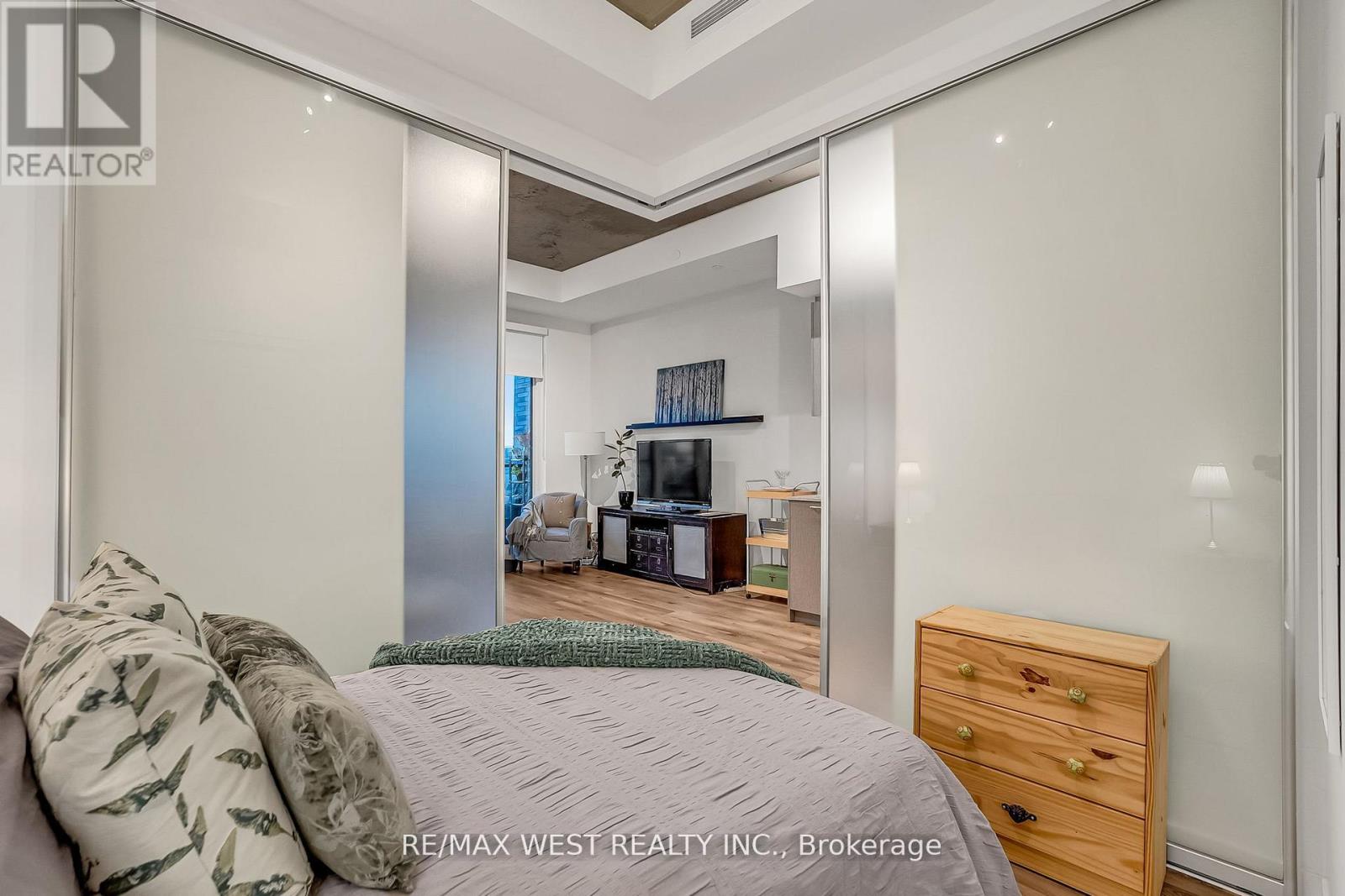 617 - 1808 St. Clair Avenue W, Toronto, Ontario  M6N 0C1 - Photo 17 - W13757730