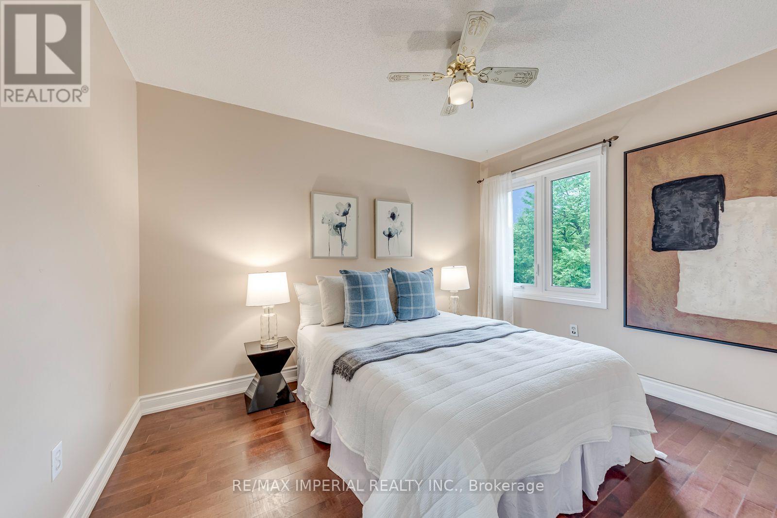 925 Cardington Street, Mississauga, Ontario  L5V 1Z8 - Photo 28 - W13757760