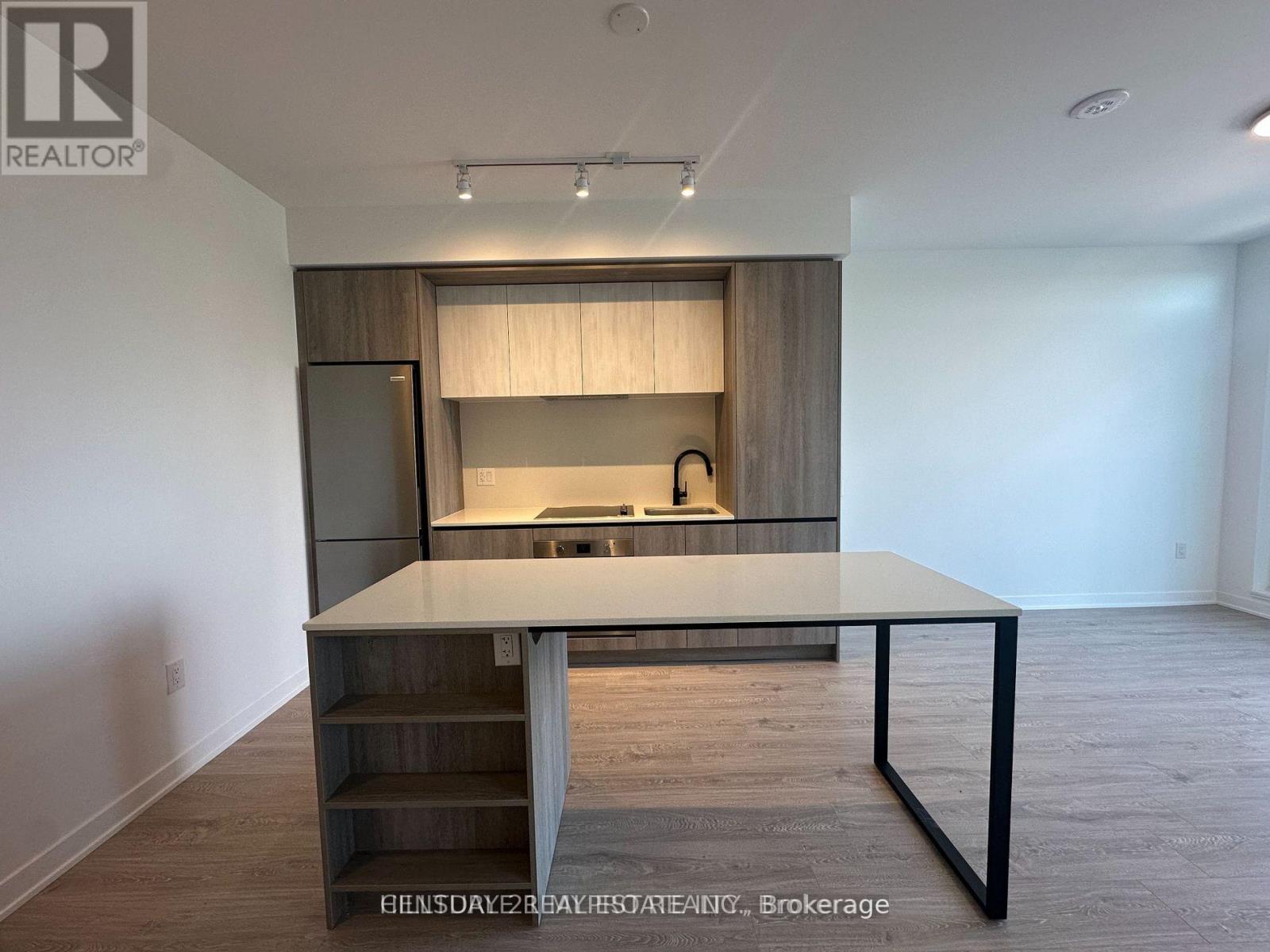 808 - 2495 EGLINTON AVENUE W, Mississauga, Ontario