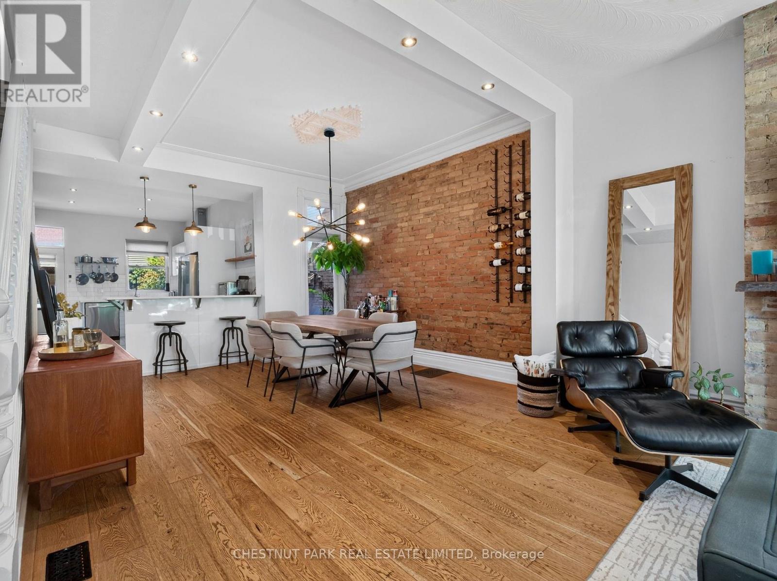 28 Robinson Street, Toronto, Ontario  M6J 1L2 - Photo 8 - C13753344