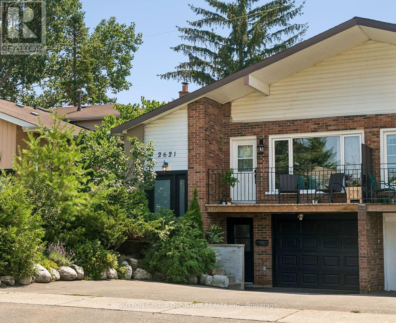 2621 Windjammer Road, Mississauga, Ontario  L5L 1H7 - Photo 2 - W13755306